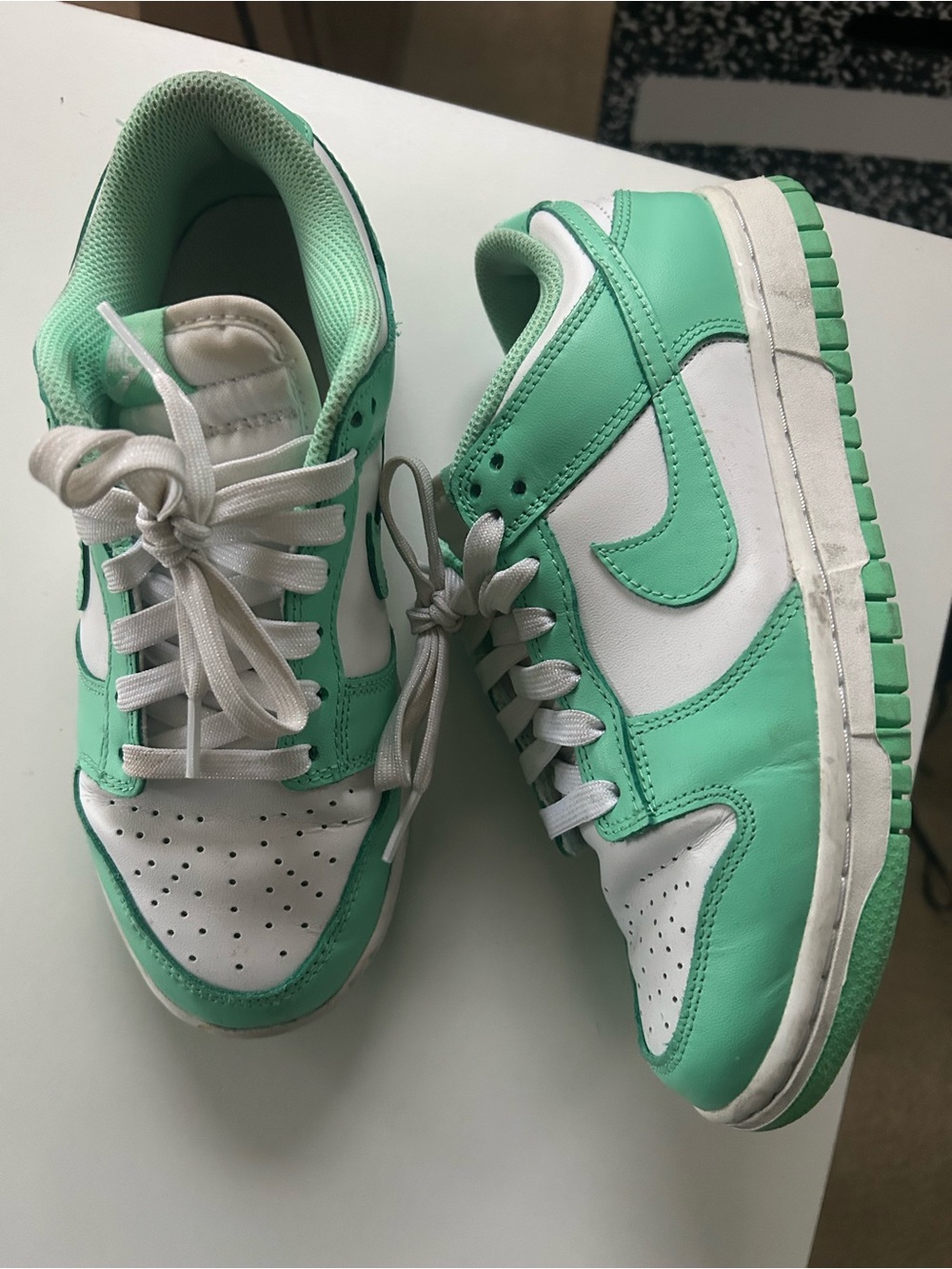 Nike Kids Sneakers in Mint Green and White